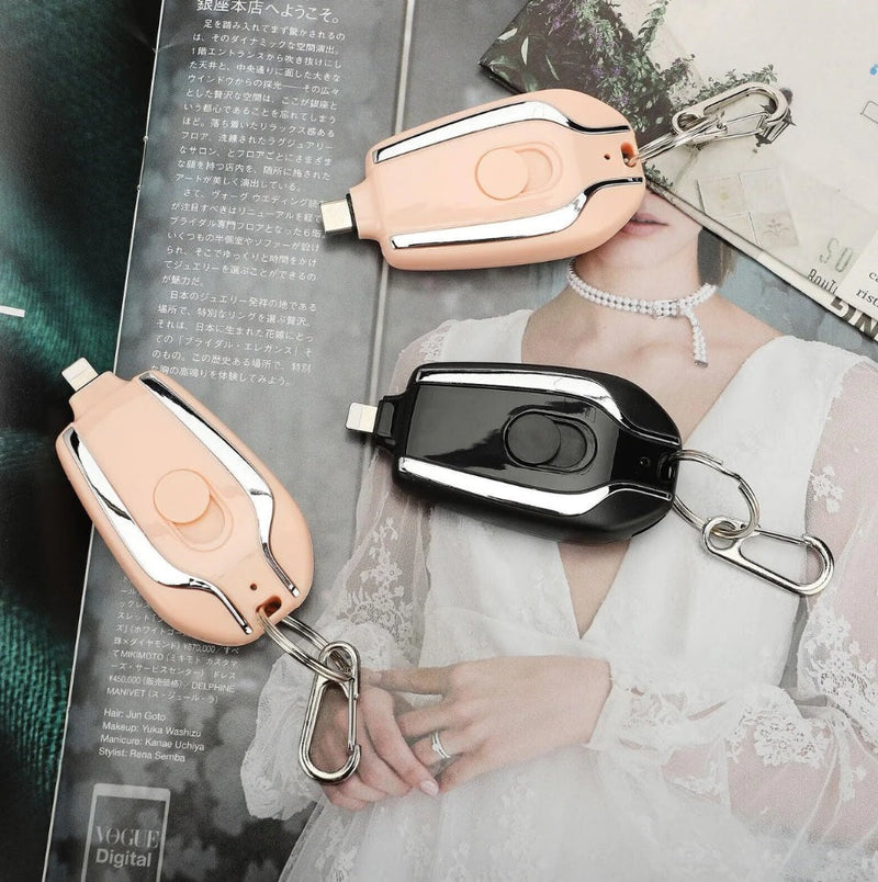 Cargador Portátil con Llavero para iPhone – Mini Batería de Emergencia Rosa